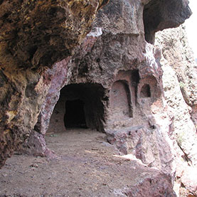 Zağ Rock Shelter Rooms